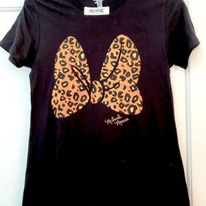 Disney brand black tee shirt. Minnie Mouse NWOT